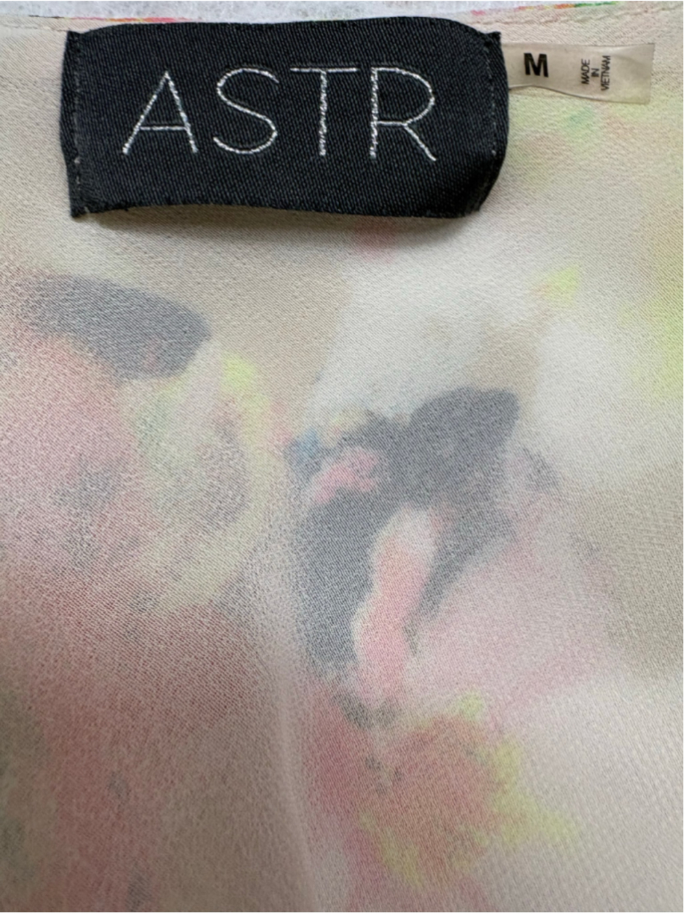 ASTR the Label Neon Floral Flyaway Asymmetric Cami Tank Top Size M - Picture 7 of 8